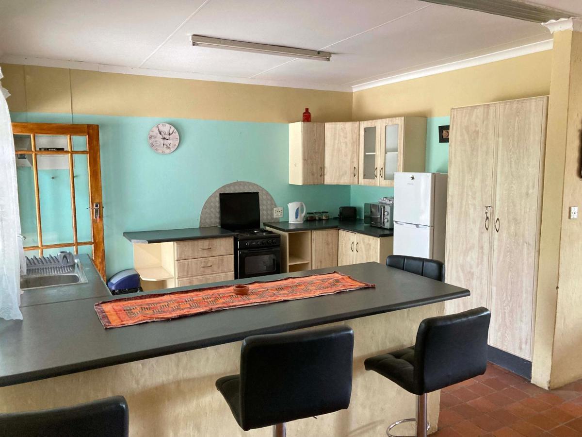 Kalahari Homestead Khemsbok Екстериор снимка